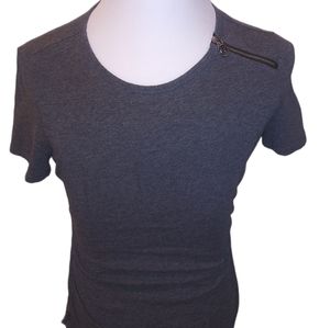 Women's Michael Kors short sleeve shirt. Size L